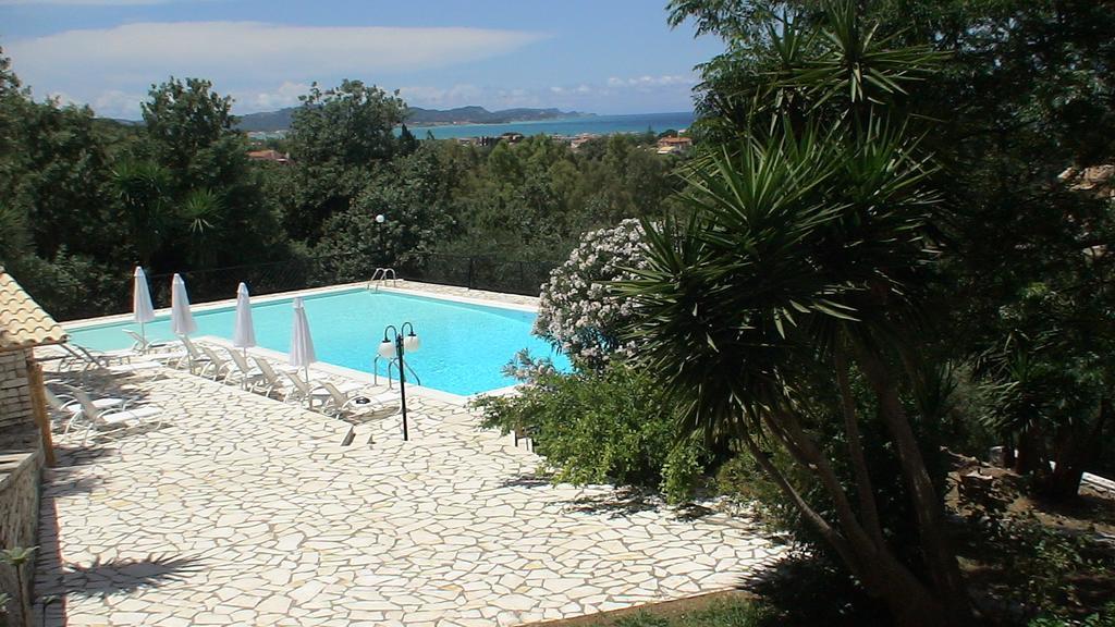 Natural Blue Green Apartment Almiros Beach Dış mekan fotoğraf