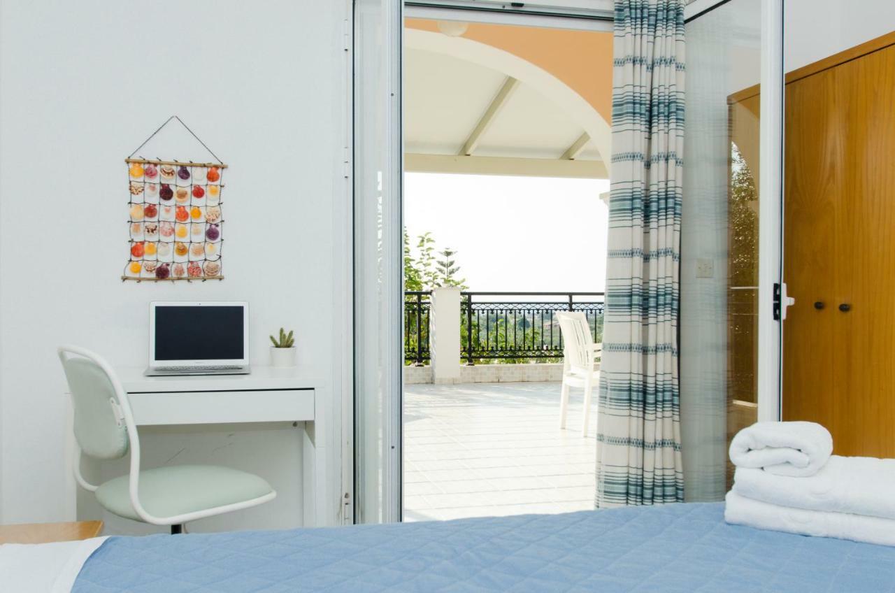 Natural Blue Green Apartment Almiros Beach Dış mekan fotoğraf